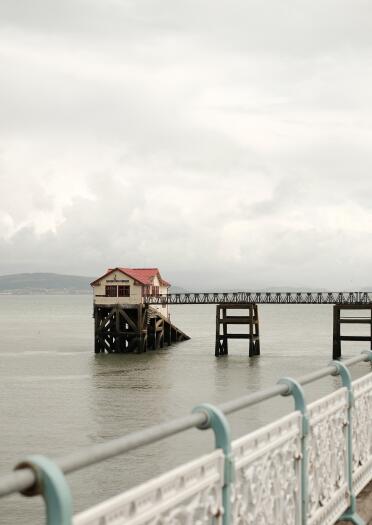 parts of pier and sea.