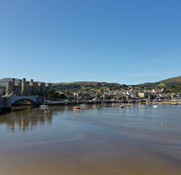 Castell Conwy (Conwy Castle) and town from across the water.